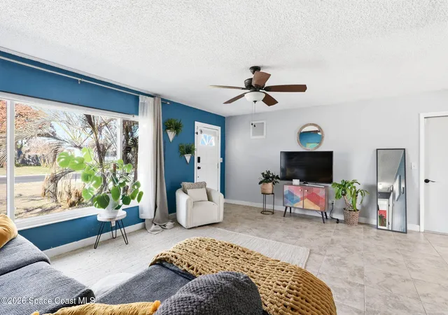 Photo 3 of Single family home for sale at 705 Pelican Dr, Satellite Beach, FL 32937 | MLS# 1070520 | Listing updated on 2026-09-29