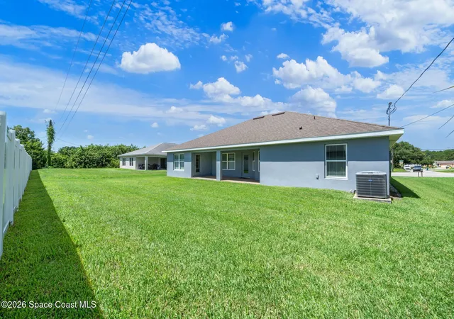 Photo 2 of Single family home for sale at 1654 San Filippo Dr Se, Palm Bay, FL 32909 | MLS# 1070787 | Listing updated on 2026-09-14