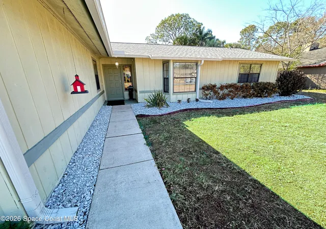 Photo 3 of Sale Pending at 5075 Carter St, Cocoa, FL 32927 | MLS# 1070808 | Listing updated on 2026-09-04