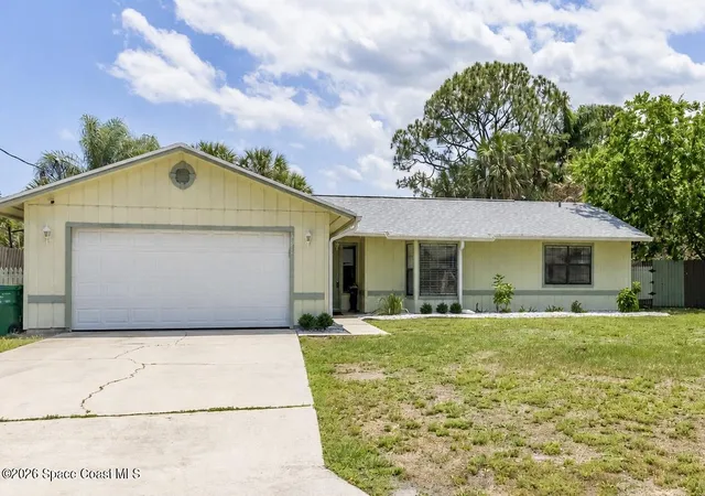 Photo 2 of Sale Pending at 5075 Carter St, Cocoa, FL 32927 | MLS# 1070808 | Listing updated on 2026-09-04