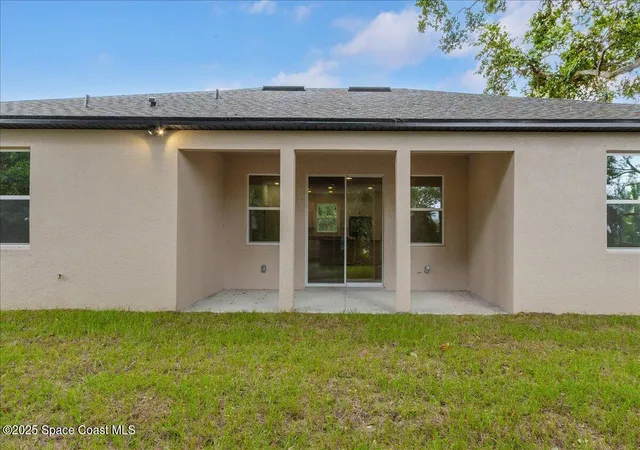 3rd image of 958 Chace Ln Ne, Palm Bay, FL 32905 | MLS# 1070975