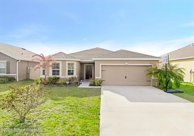 1st image of 275 Guinevere Dr Sw, Palm Bay, FL 32908 | MLS# 1071067