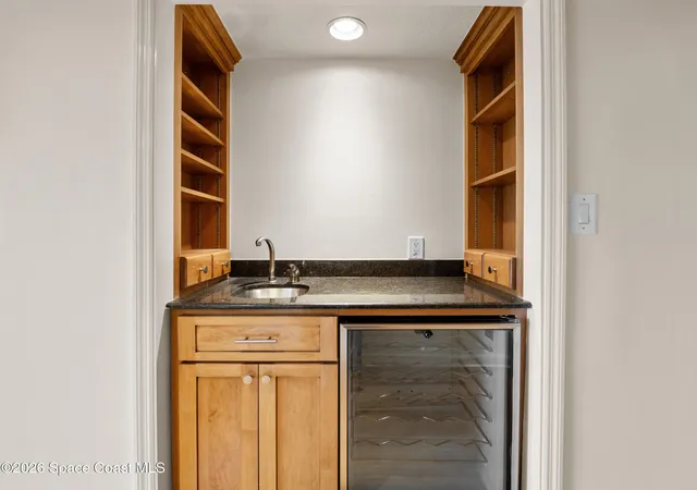 5th image of 2220 Front St #303, Melbourne, FL 32901 | MLS# 1071203