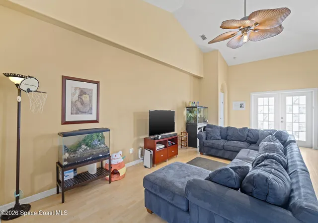 3rd image of 1065 Venetian Dr, West Melbourne, FL 32904
