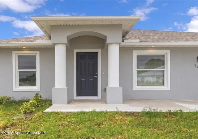 Photo 2 of Single family home for sale at 640 Roth Ct Se, Palm Bay, FL 32909 | MLS# 1071977 | Listing updated on 2026-09-14