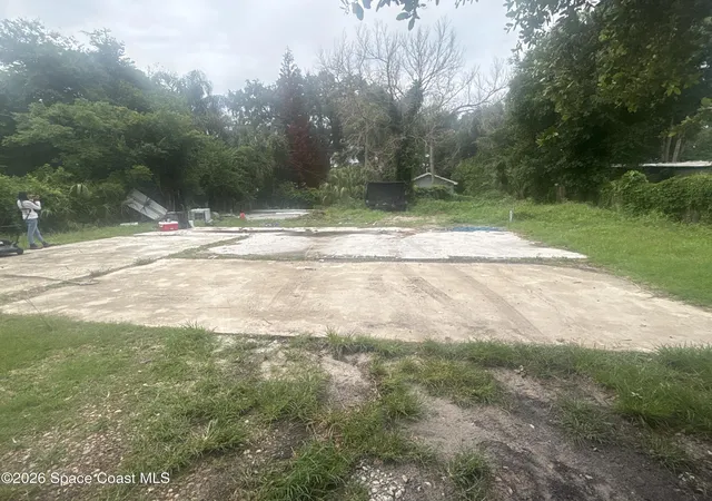5th image of 2509 Cocoanut Dr, Cocoa, FL 32926 | MLS# 1071903