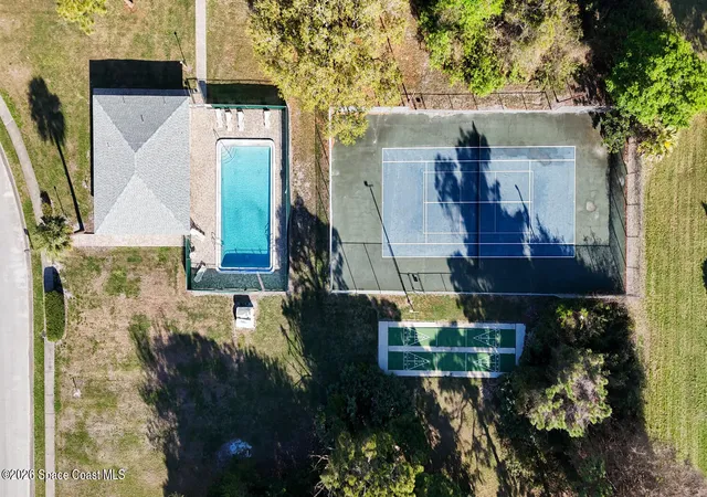 4th image of 2935 Thrush Dr, Melbourne, FL 32935
