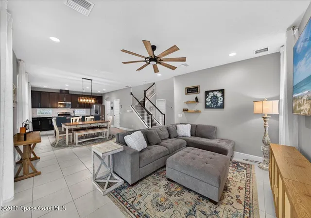 4th image of 3323 Casare Dr, Melbourne, FL 32940 | MLS# 1072095