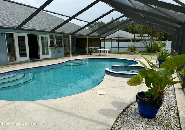 Homes for sale in Merritt Island, FL | 1085 Old Parsonage Dr, Merritt Island, FL 32952 | MLS# 1072055