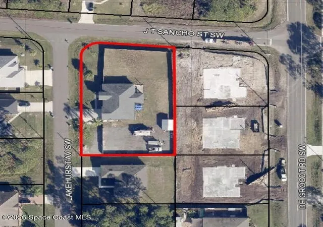 2nd image of 2601 Lakehurst Ave Sw, Palm Bay, FL 32908 | MLS# 1072651