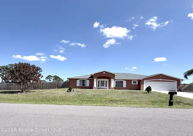 3rd image of 2601 Lakehurst Ave Sw, Palm Bay, FL 32908 | MLS# 1072651