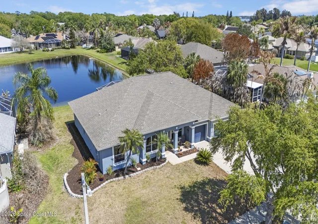 4th image of 843 Woodbine Dr, Merritt Island, FL 32952 | MLS# 1073564