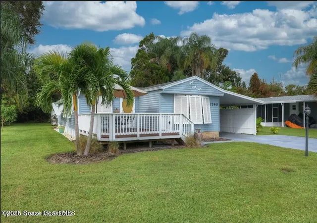 Photo 3 of Manufactured home for sale at 7560 Blackhawk Rd, Sebastian, FL 32976 | MLS# 1072745 | Listing updated on 2026-09-15