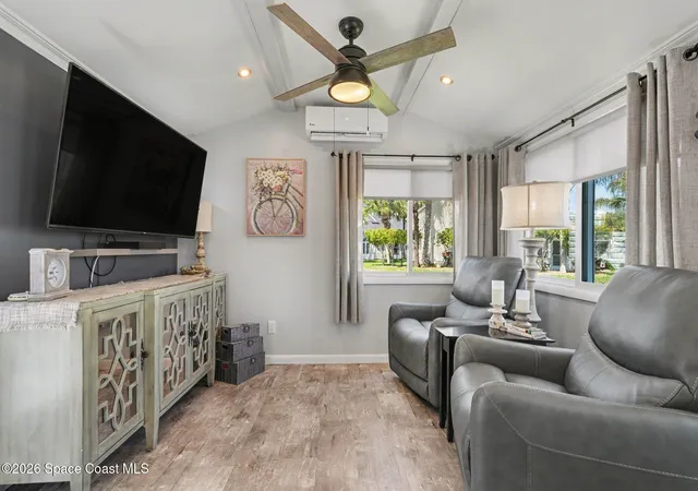5th image of 35 Sunset Dr, Titusville, FL 32780 | MLS# 1073204