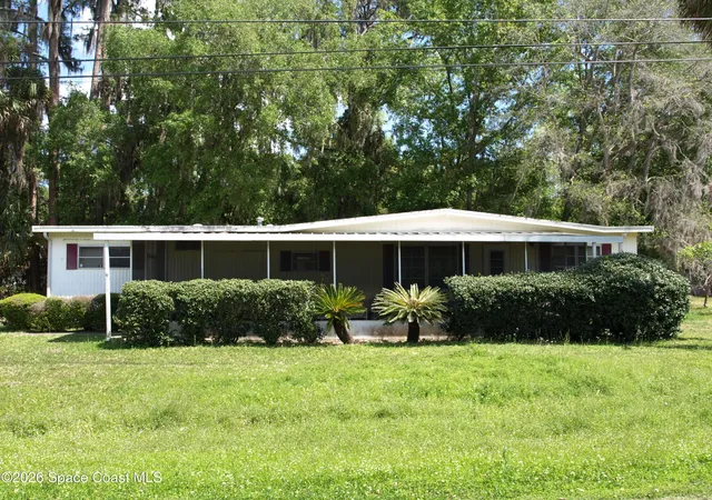 Homes for sale in Georgetown, FL | 130 Palm Dr, Georgetown, FL 32139 | MLS# 1073136