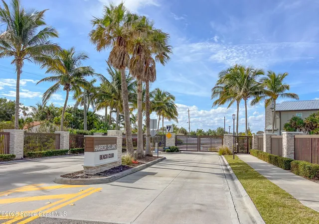 2nd image of 225 Strand Dr, Melbourne Beach, FL 32951
