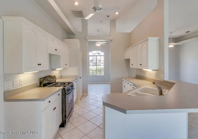 Photo 4 of Single family home for sale at 424 Lighthouse Landing St, Satellite Beach, FL 32937 | MLS# 1073064 | Listing updated on 2026-04-24