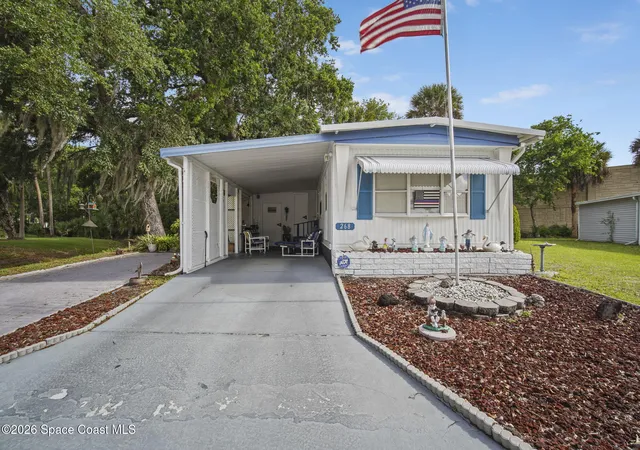 Photo 4 of Manufactured home for sale at 268 Holiday Park Blvd NE, Palm Bay, FL 32907 | MLS# 1073814 | Listing updated on 2026-08-22