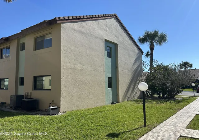 4th image of 1145 N Shannon Ave #16, Indialantic, FL 32903 | MLS# 1073266