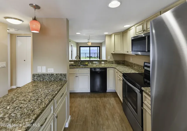 Photo 4 of Condo for sale at 3901 Dixie Hwy NE #102, Palm Bay, FL 32905 | MLS# 1073646 | Listing updated on 2026-06-23
