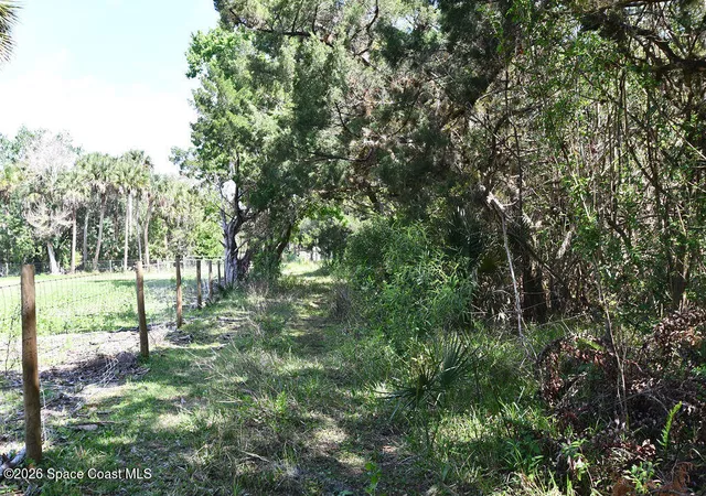 3rd image of 455 E Hall Rd, Merritt Island, FL 32953 | MLS# 1073557