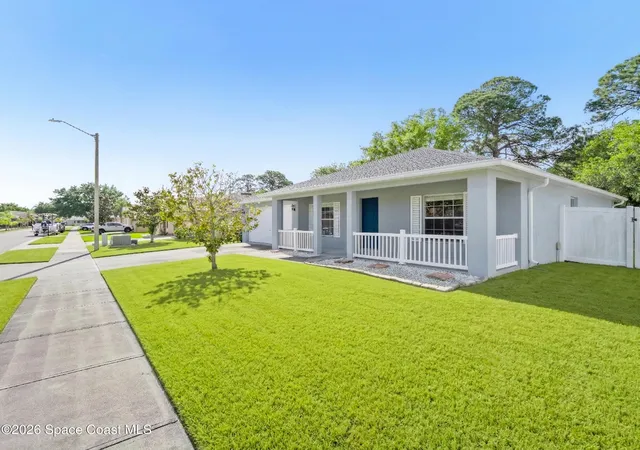 3rd image of 5551 Cinnamon Fern Blvd, Cocoa, FL 32927 | MLS# 1073463