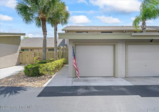 32nd image of 1412 Club Gardens Dr Ne, Palm Bay, FL 32905 | MLS# 1073595
