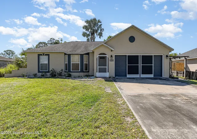 Photo 4 of Single family home for sale at 1386 Scranton St SW, Palm Bay, FL 32908 | MLS# 1073529 | Listing updated on 2026-06-22