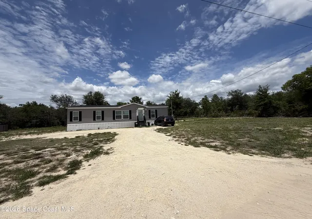 Photo 2 of Manufactured home for sale at 12751 Ne 14th Street, Williston, FL 32696 | MLS# 1073577 | Listing updated on 2026-07-17