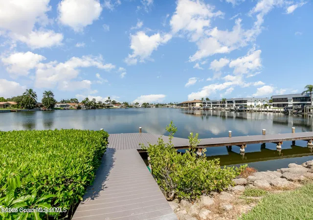 Homes for sale in Cocoa Beach, FL | 1700 Commodore Boulevard, Cocoa Beach, FL 32931 | Houzeo