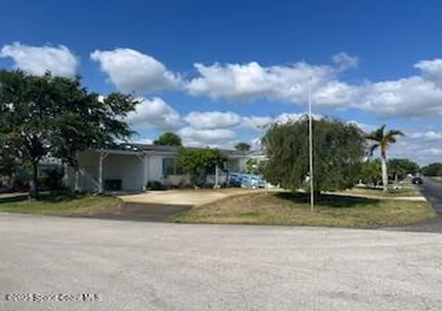 2nd image of 5361 Bison St #P19, Micco, FL 32976 | MLS# 1073782