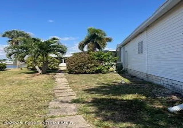 4th image of 5361 Bison St #P19, Micco, FL 32976 | MLS# 1073782