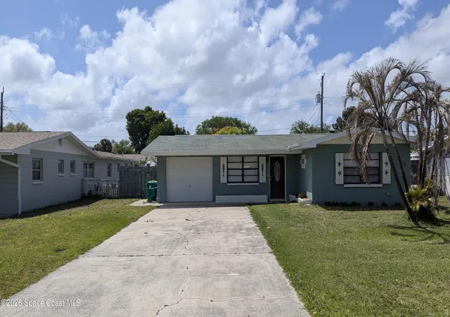 Photo 1 of Single family home for sale at 1616 Elizabeth St, Melbourne, FL 32901 | MLS# 1073846 | Listing updated on 2026-04-23