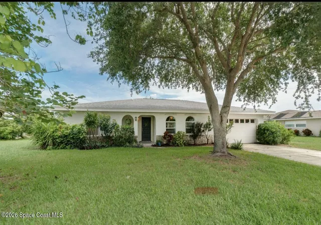 Photo 1 of Single family home for sale at 2550 Bernice Ct, Melbourne, FL 32935 | MLS# 1074175 | Listing updated on 2026-08-29