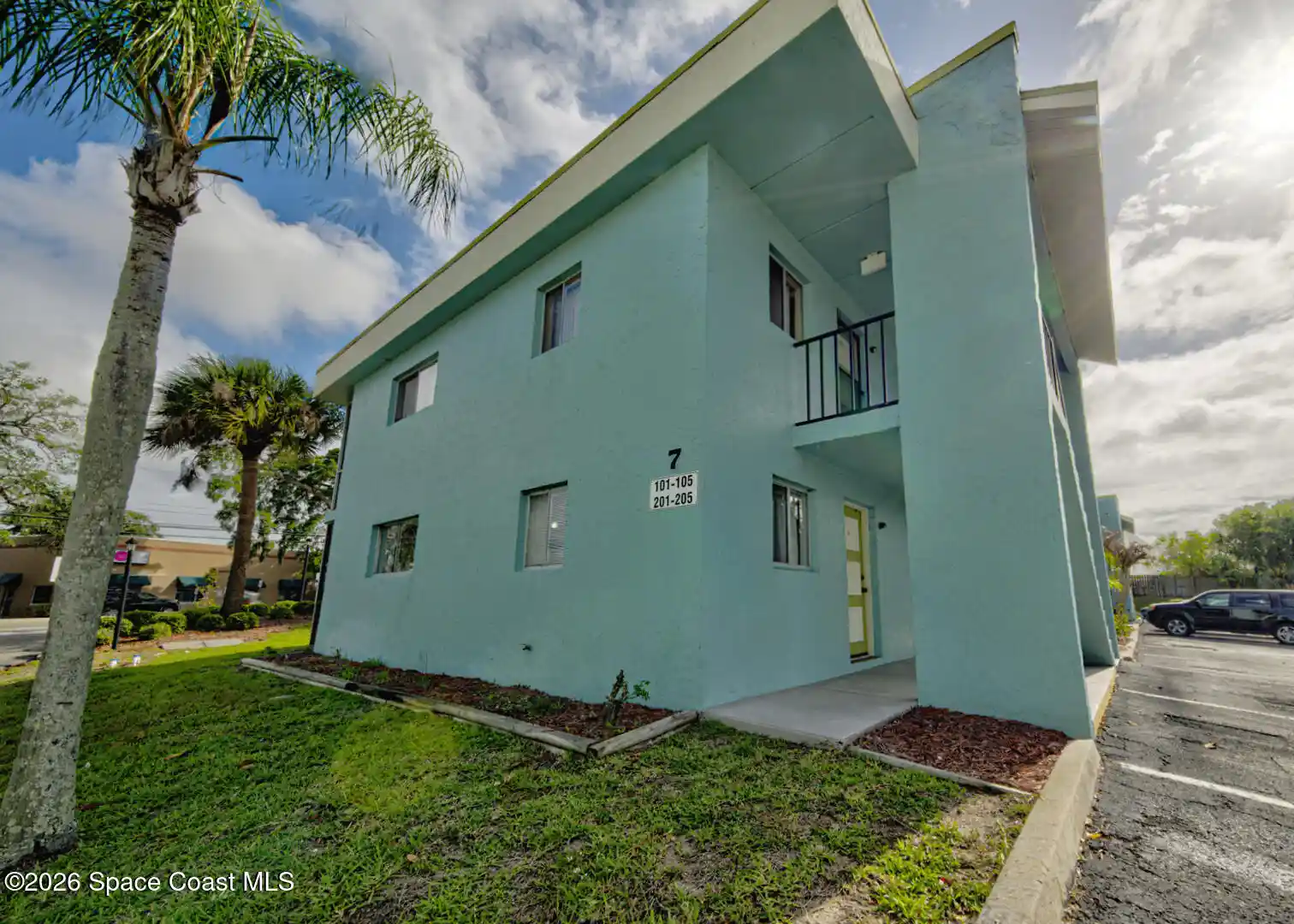 Listing Photo 2 - Condo for sale in 1001 W Eau Gallie Blvd located at 1001 W Eau Gallie Blvd, Melbourne, FL 32935 - Unit #101