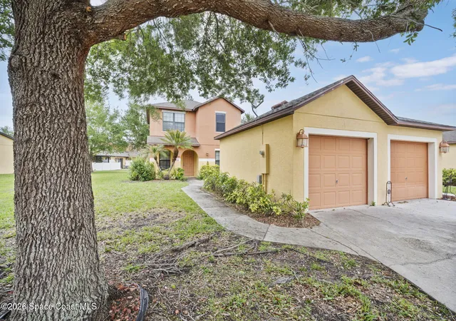 Photo 3 of Townhouse for sale at 4555 Radiant Way #103, Melbourne, FL 32901 | MLS# 1074272 | Listing updated on 2026-05-08
