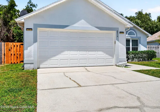 Photo 2 of Sale Pending at 6612 Fawn Ridge Dr, Melbourne, FL 32940 | MLS# 1075226 | Listing updated on 2026-08-05