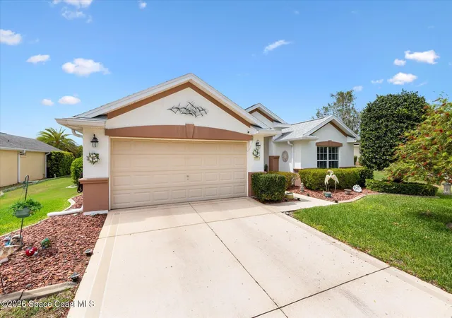 Photo 1 of Sale Pending at 13524 Se 87th Circle, Summerfield, FL 34491 | MLS# 1074470 | Listing updated on 2026-07-31