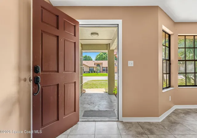 Photo 3 of Sale Pending at 950 Whisperpine Dr, Melbourne, FL 32901 | MLS# 1074789 | Listing updated on 2026-09-13