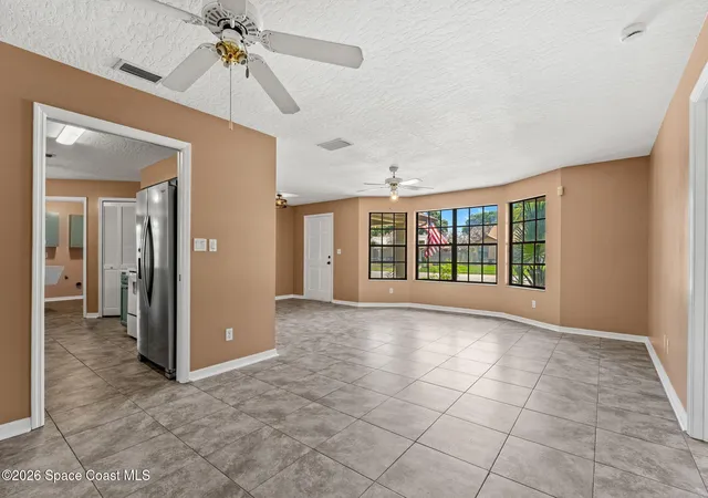 Photo 4 of Sale Pending at 950 Whisperpine Dr, Melbourne, FL 32901 | MLS# 1074789 | Listing updated on 2026-09-13