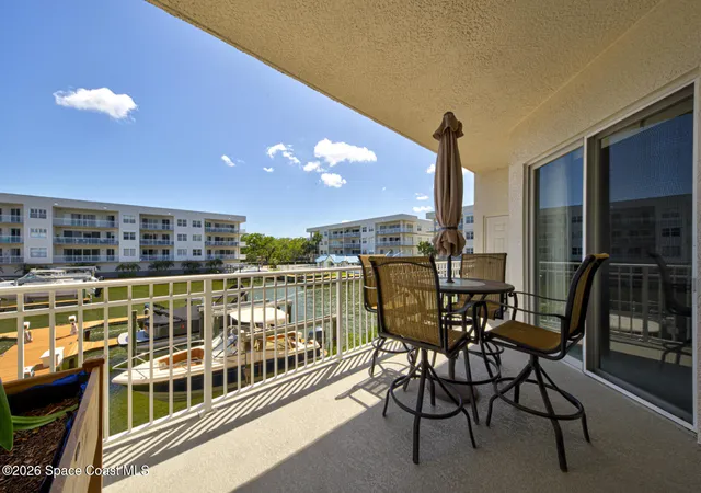 Homes for sale in Merritt Island, FL | 540 S Banana River Dr #105, Merritt Island, FL 32952 | MLS# 1074681