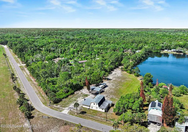 Homes for sale in Mims, FL | 4950 Blounts Ridge Rd, Mims, FL 32754 | MLS# 1075039