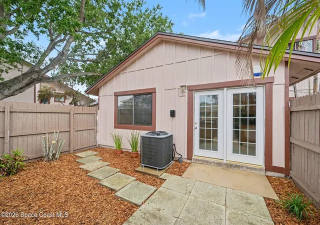 Homes for sale in Cocoa Beach, FL | 5 Fairway Drive, Cocoa Beach, FL 32931 | Houzeo
