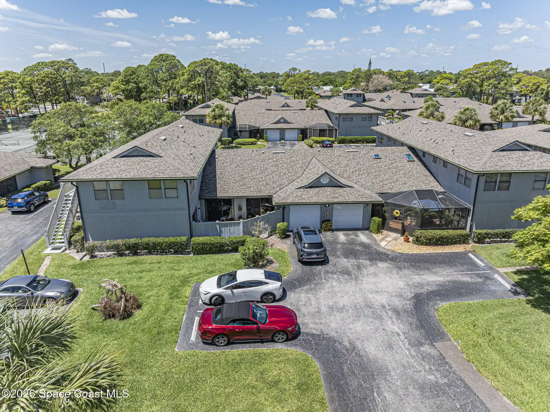 Listing Photo 2 - Condo for sale in 601 Centre Ct Sw located at 601 Centre Ct Sw, Vero Beach, FL 32962 - Unit #101
