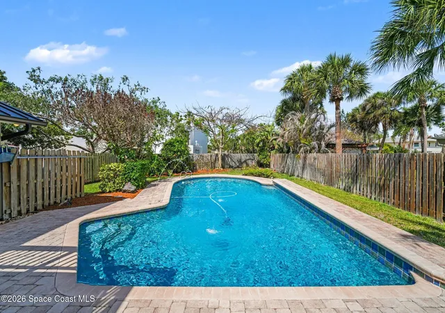 3rd image of 568 Rio Casa Dr N, Indialantic, FL 32903 | MLS# 1075533