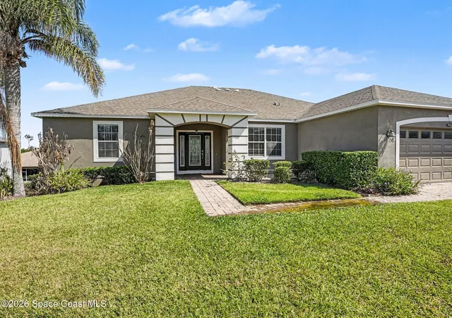 Photo 2 of Single family home for sale at 1042 Harmony Ln, Clermont, FL 34711 | MLS# 1076101 | Listing updated on 2026-08-29