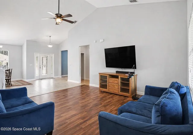 Photo 3 of Single family home for sale at 1042 Harmony Ln, Clermont, FL 34711 | MLS# 1076101 | Listing updated on 2026-08-29