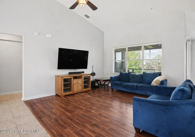Photo 3 of Single family home for sale at 1042 Harmony Ln, Clermont, FL 34711 | MLS# 1076101 | Listing updated on 2026-08-29