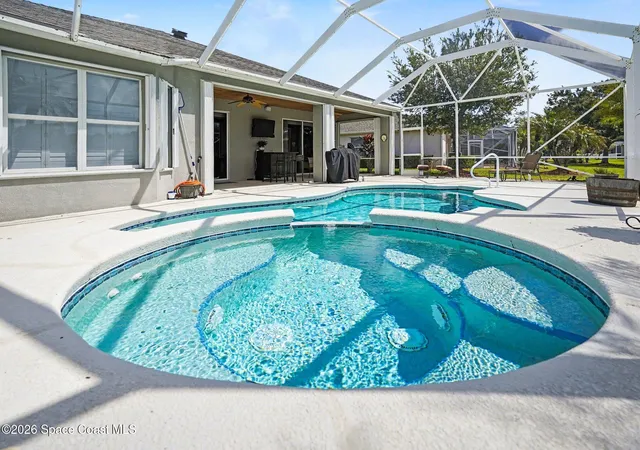 Photo 2 of Sale Pending at 348 Gardendale Cir Se, Palm Bay, FL 32909 | MLS# 1075692 | Listing updated on 2026-09-15