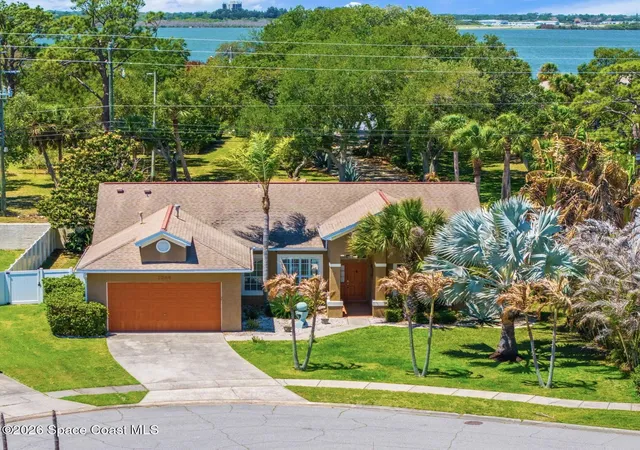 4th image of 1044 Harbor Pines Dr, Merritt Island, FL 32952 | MLS# 1075428